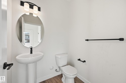 243 Wattle Road, Leduc, AB - Indoor Photo Showing Bathroom