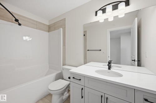 243 Wattle Road, Leduc, AB - Indoor Photo Showing Bathroom