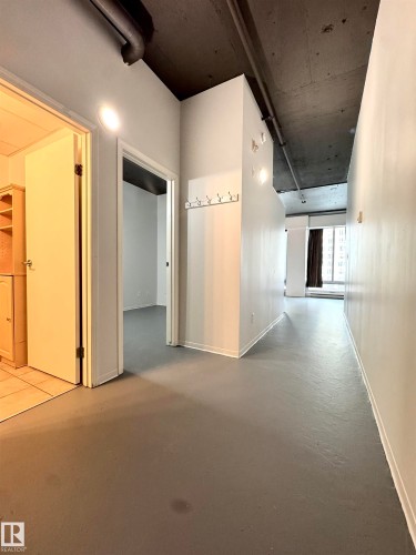511 10024 Jasper Avenue, Edmonton, AB - Indoor Photo Showing Other Room
