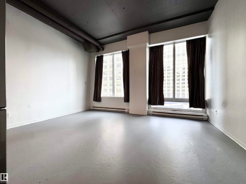 511 10024 Jasper Avenue, Edmonton, AB - Indoor Photo Showing Other Room