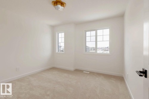 1723 Crossbill Loop, Edmonton, AB - Indoor Photo Showing Other Room
