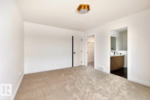 1723 Crossbill Loop, Edmonton, AB - Indoor Photo Showing Other Room