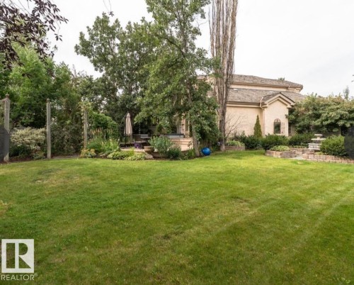 160 Carlson Close, Edmonton, AB - Outdoor