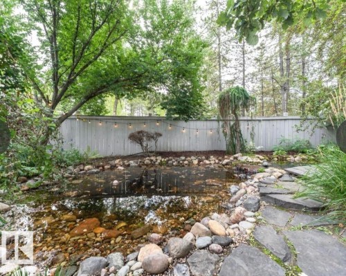 160 Carlson Close, Edmonton, AB - Outdoor