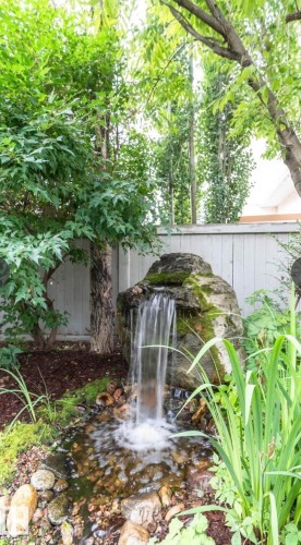 160 Carlson Close, Edmonton, AB - Outdoor