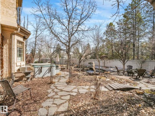 160 Carlson Close, Edmonton, AB - Outdoor