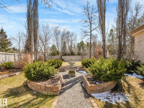 160 Carlson Close, Edmonton, AB - Outdoor