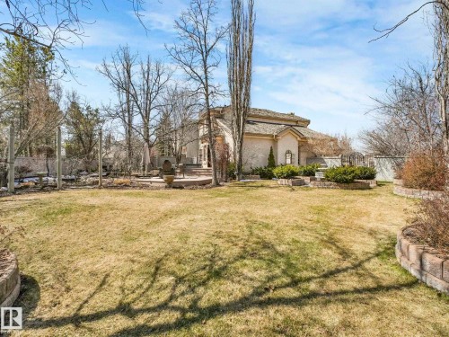 160 Carlson Close, Edmonton, AB - Outdoor