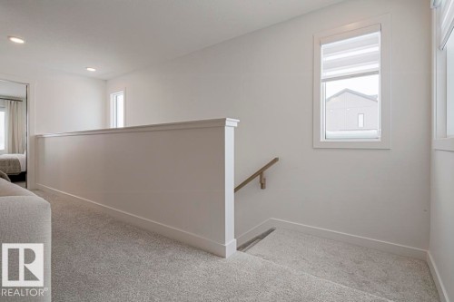 5921 Raven Crescent, Edmonton, AB - Indoor Photo Showing Other Room