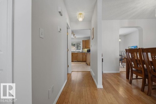17624 96 Avenue, Edmonton, AB - Indoor