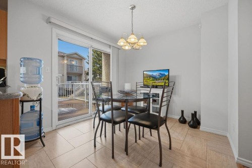 17624 96 Avenue, Edmonton, AB - Indoor Photo Showing Dining Room