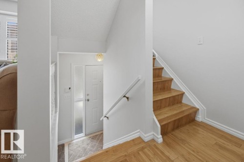 17624 96 Avenue, Edmonton, AB - Indoor Photo Showing Other Room