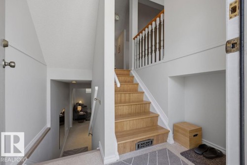 17624 96 Avenue, Edmonton, AB - Indoor Photo Showing Other Room