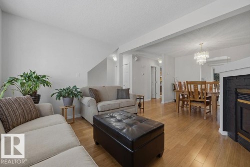 17624 96 Avenue, Edmonton, AB - Indoor Photo Showing Living Room With Fireplace