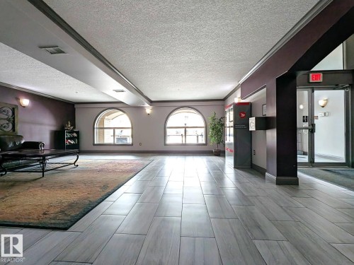 324 13111 140 Avenue, Edmonton, AB - Indoor Photo Showing Other Room