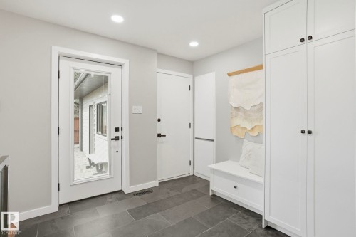 13904 86 Avenue, Edmonton, AB - Indoor Photo Showing Other Room