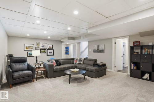 13904 86 Avenue, Edmonton, AB - Indoor