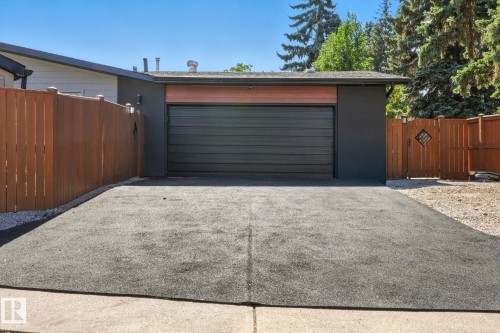 13904 86 Avenue, Edmonton, AB - Outdoor