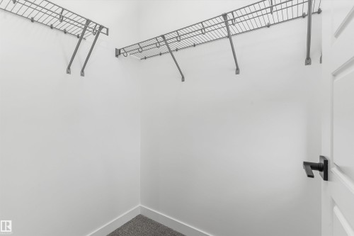 1755 Westerra Wynd, Stony Plain, AB - Indoor With Storage