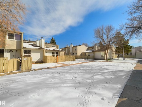 1164 Knottwood Road E, Edmonton, AB - Outdoor