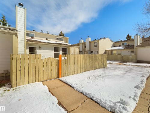 1164 Knottwood Road E, Edmonton, AB - Outdoor With Exterior
