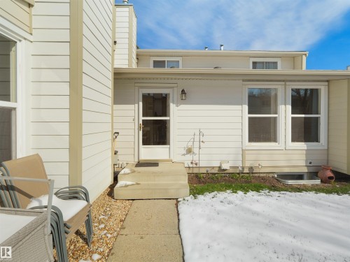 1164 Knottwood Road E, Edmonton, AB - Outdoor