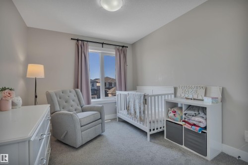 921 Berg Place, Leduc, AB - Indoor Photo Showing Bedroom