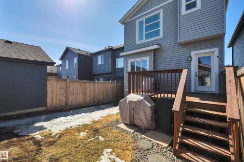 921 Berg Place, Leduc, AB - Outdoor