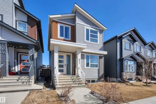 921 Berg Place, Leduc, AB - Outdoor With Facade