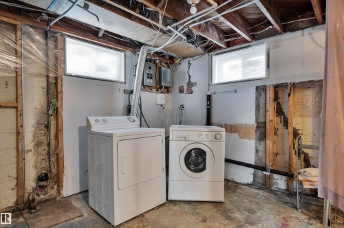 11608 91 Street, Edmonton, AB - Indoor Photo Showing Laundry Room