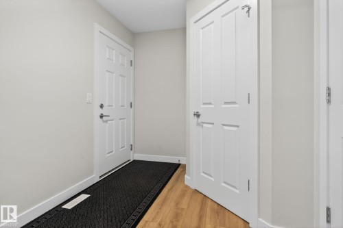 77 Penn Place, Spruce Grove, AB - Indoor Photo Showing Other Room