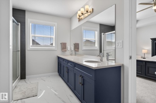 77 Penn Place, Spruce Grove, AB - Indoor Photo Showing Bathroom