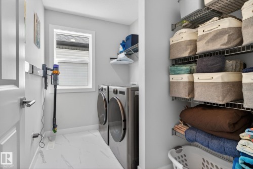 77 Penn Place, Spruce Grove, AB - Indoor Photo Showing Laundry Room
