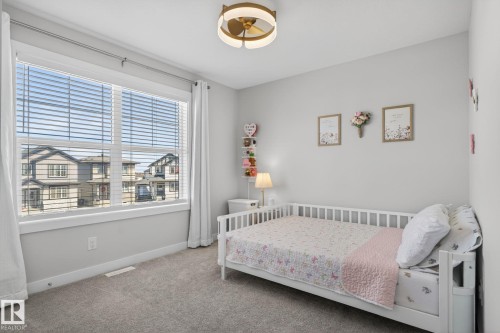 77 Penn Place, Spruce Grove, AB - Indoor Photo Showing Bedroom
