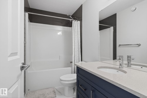 77 Penn Place, Spruce Grove, AB - Indoor Photo Showing Bathroom