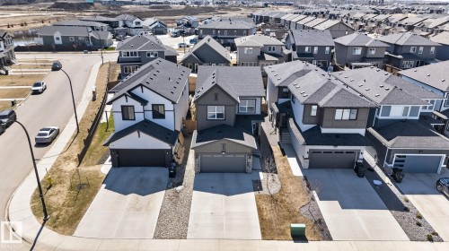 77 Penn Place, Spruce Grove, AB - Outdoor With Facade
