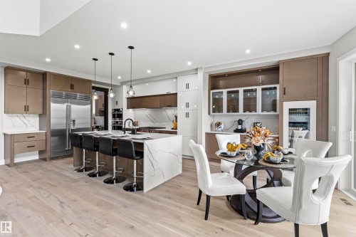 4810 Knight Crescent, Edmonton, AB - Indoor Photo Showing Dining Room