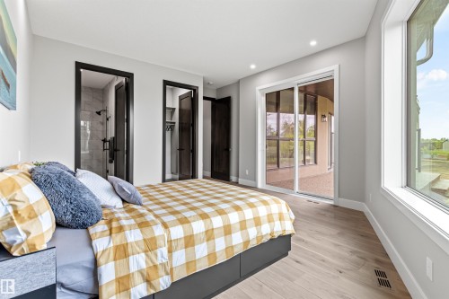 4810 Knight Crescent, Edmonton, AB - Indoor Photo Showing Bedroom