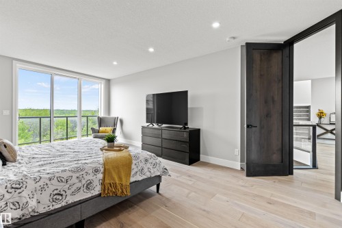 4810 Knight Crescent, Edmonton, AB - Indoor