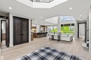 4810 Knight Crescent, Edmonton, AB  - Indoor Photo Showing Other Room 