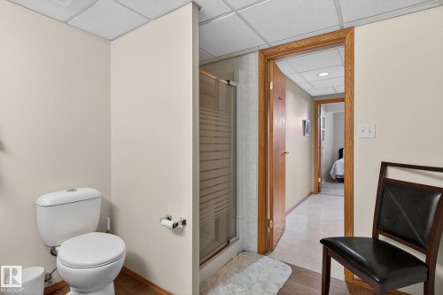 3108 36B Avenue, Edmonton, AB - Indoor Photo Showing Bathroom