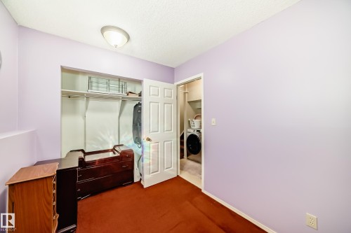 3218 36 Street, Edmonton, AB - Indoor