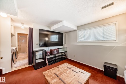 3218 36 Street, Edmonton, AB - Indoor Photo Showing Other Room
