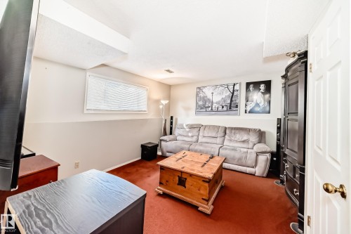 3218 36 Street, Edmonton, AB - Indoor Photo Showing Living Room