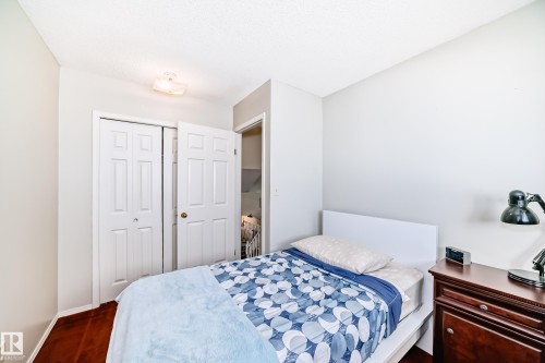 3218 36 Street, Edmonton, AB - Indoor Photo Showing Bedroom
