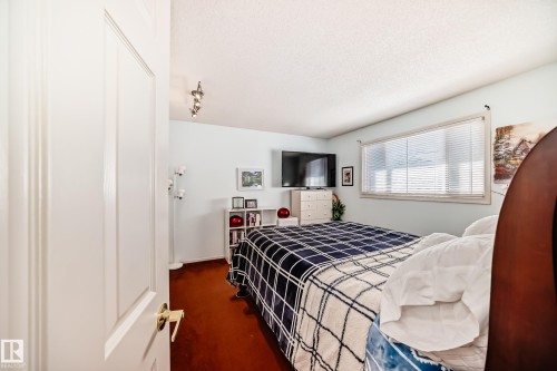 3218 36 Street, Edmonton, AB - Indoor Photo Showing Bedroom