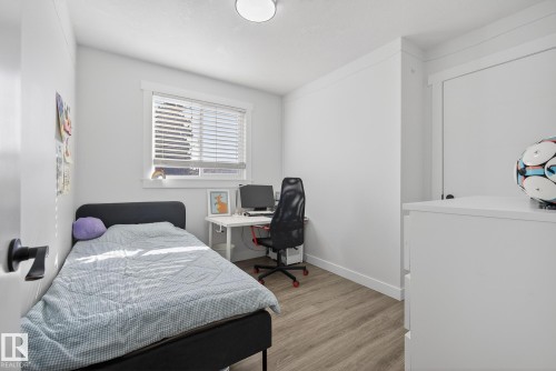 6034 105 Street, Edmonton, AB - Indoor Photo Showing Bedroom