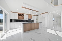 216 33 st  Edmonton, AB T6X 3C7