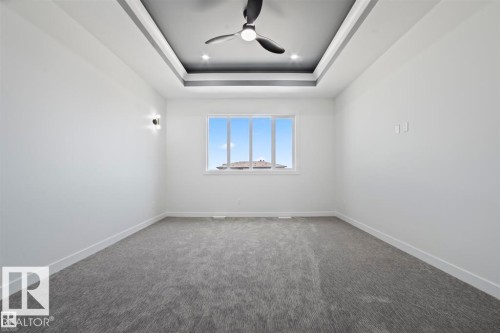 216 33 St, Edmonton, AB - Indoor Photo Showing Other Room