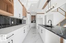 216 33 St, Edmonton, AB  - Indoor Photo Showing Kitchen With Upgraded Kitchen 
